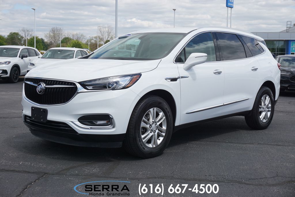 2019 Buick Enclave Essence's photo