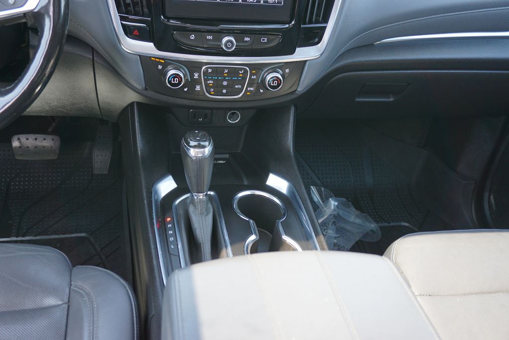 2018 Chevrolet Traverse Premier - Photo 18