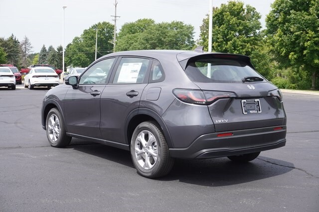 2026 Honda HR-V LX photo 3
