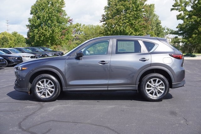 2022 Mazda CX-5 2.5 Select photo 2