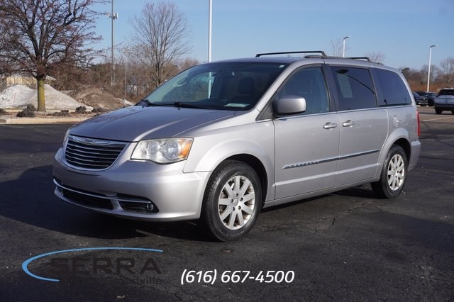 2014 Chrysler Town & Country Touring