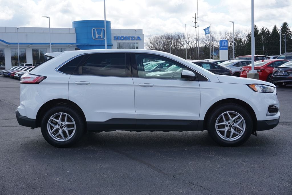 2024 Ford Edge SEL - Photo 6