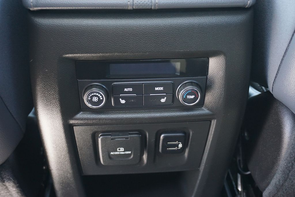 2018 Chevrolet Traverse Premier - Photo 14