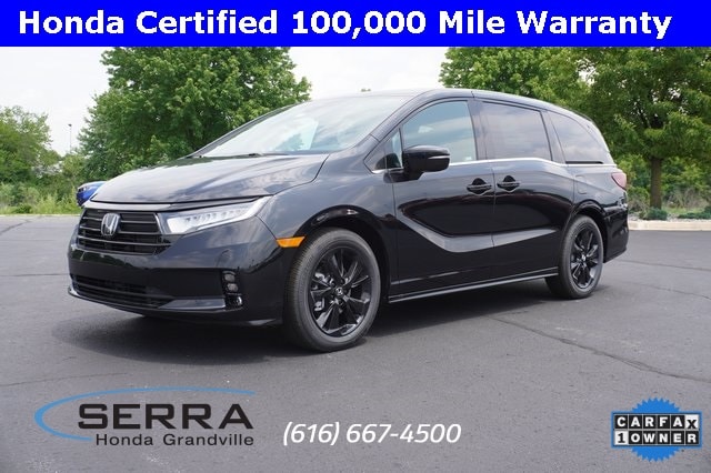 2023 Honda Odyssey SPORT's photo