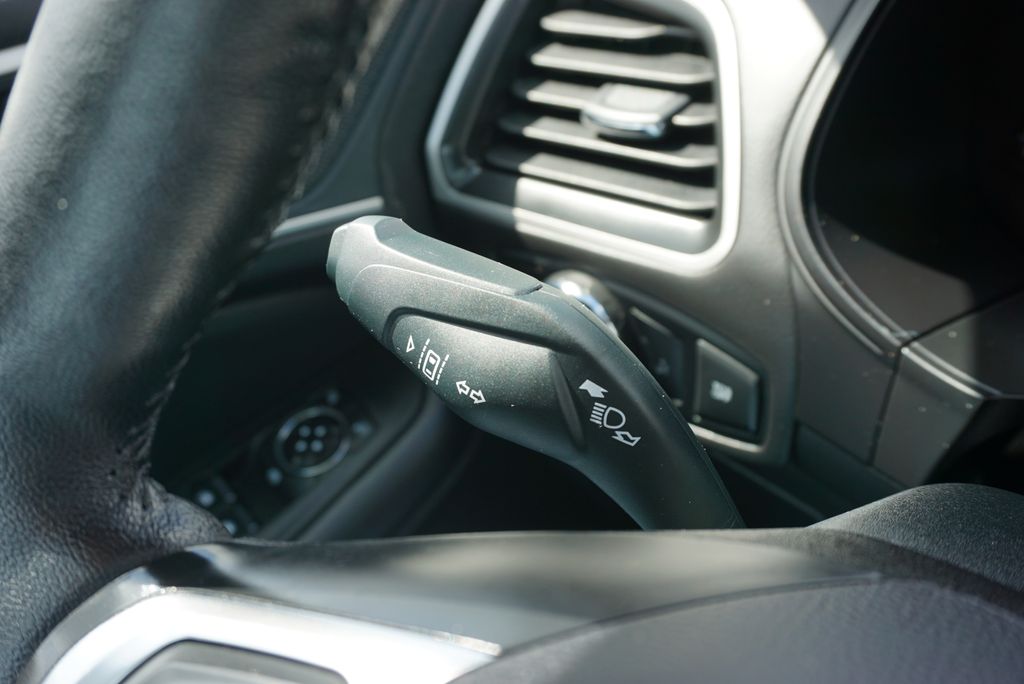 2024 Ford Edge SEL - Photo 26