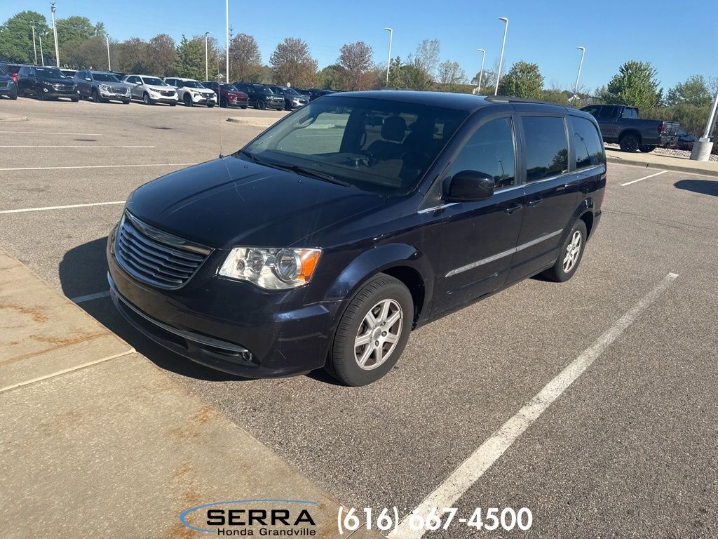 2011 Chrysler Town & Country Touring