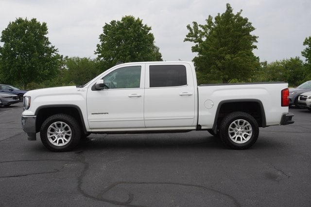 Used 2017 GMC Sierra 1500 SLE with VIN 3GTU2MEC8HG129987 for sale in Grandville, MI