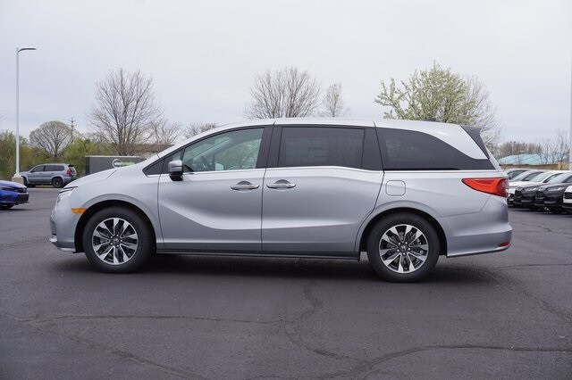 2023 Honda Odyssey EX-L photo 2