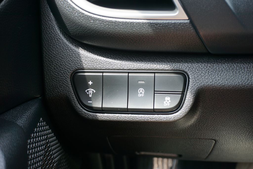 2024 Kia Seltos EX - Photo 31