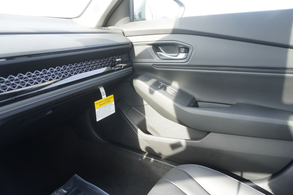 2026 Honda Accord Hybrid EX-L - Photo 33