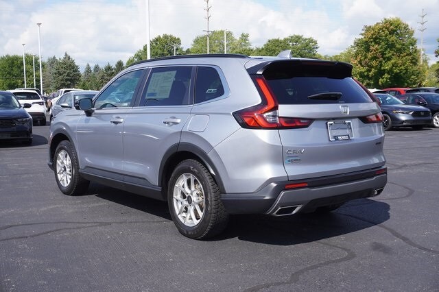 2023 Honda CR-V Hybrid Sport photo 3