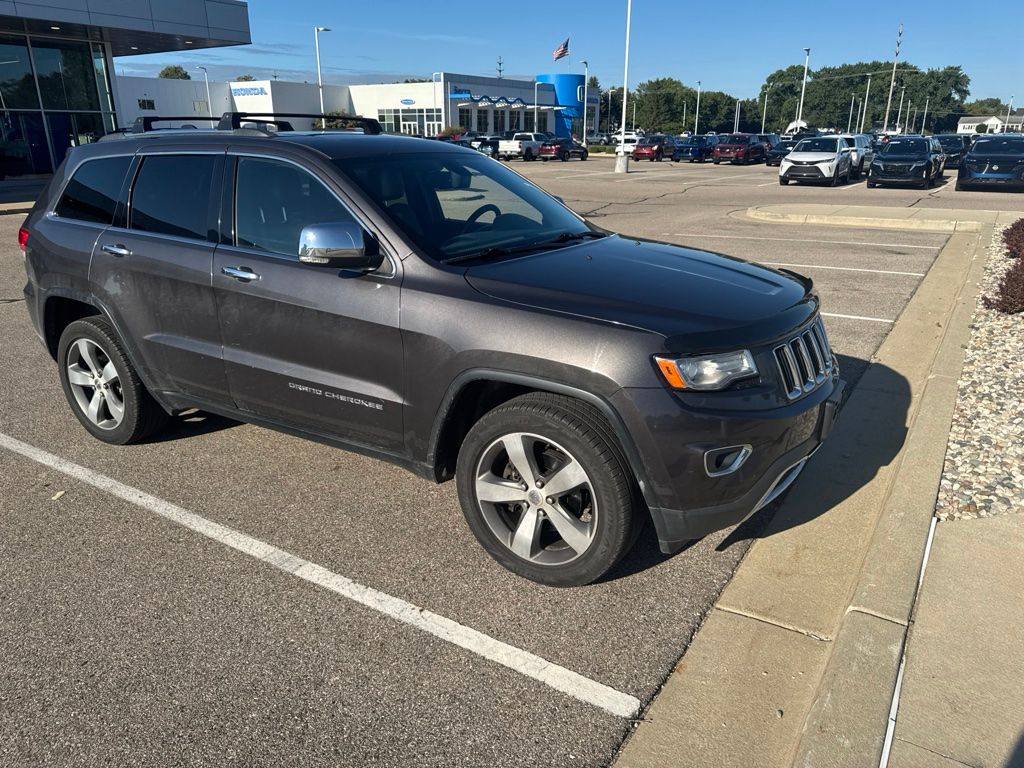 Used 2014 Jeep Grand Cherokee Limited with VIN 1C4RJFBG4EC568212 for sale in Grandville, MI