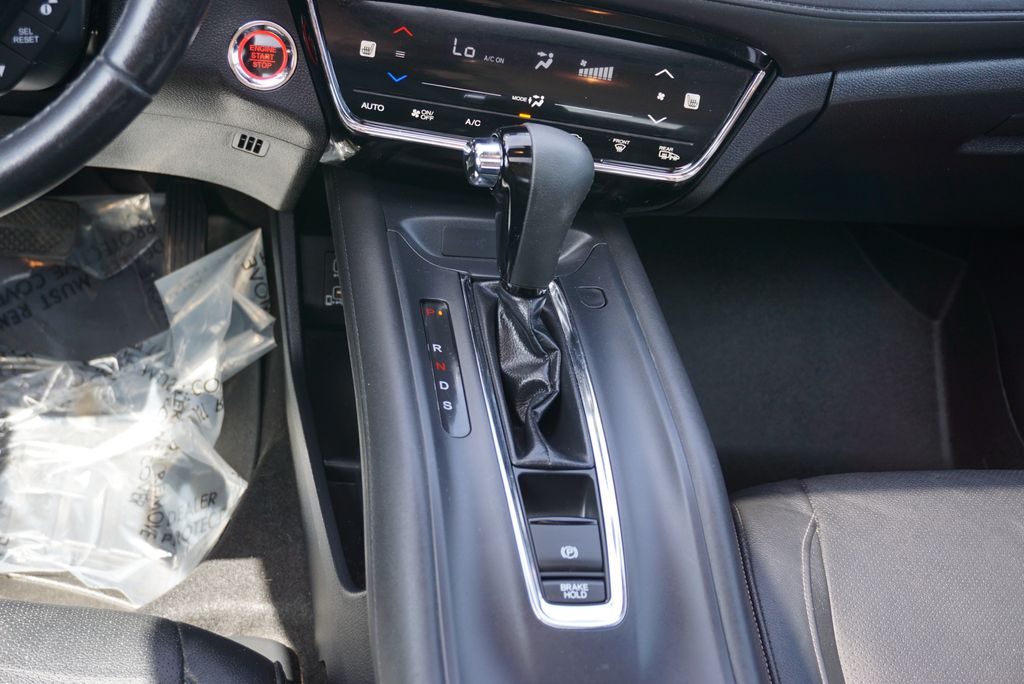 2019 Honda HR-V Touring - Photo 16