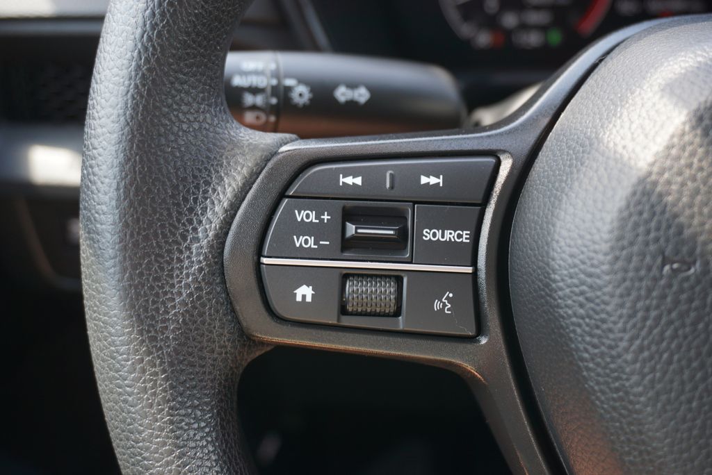 2024 Honda CR-V EX - Photo 25