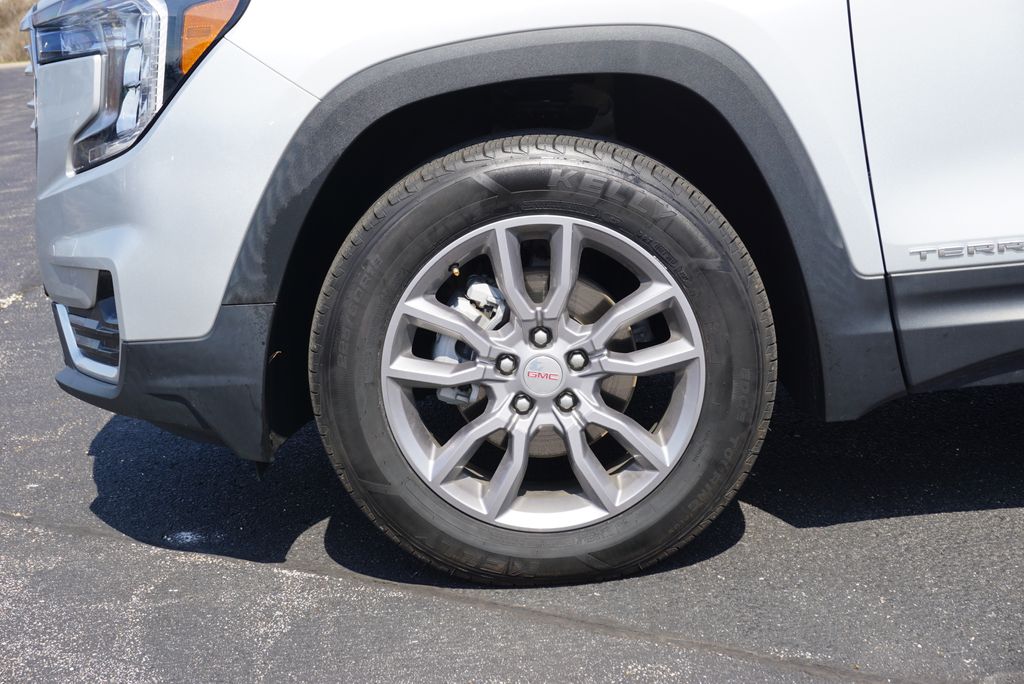 2022 GMC Terrain SLT - Photo 10