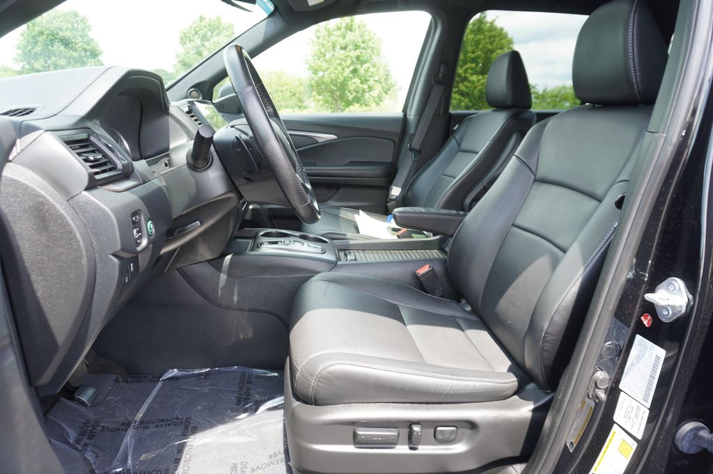 2023 Honda Passport EX-L - Photo 18