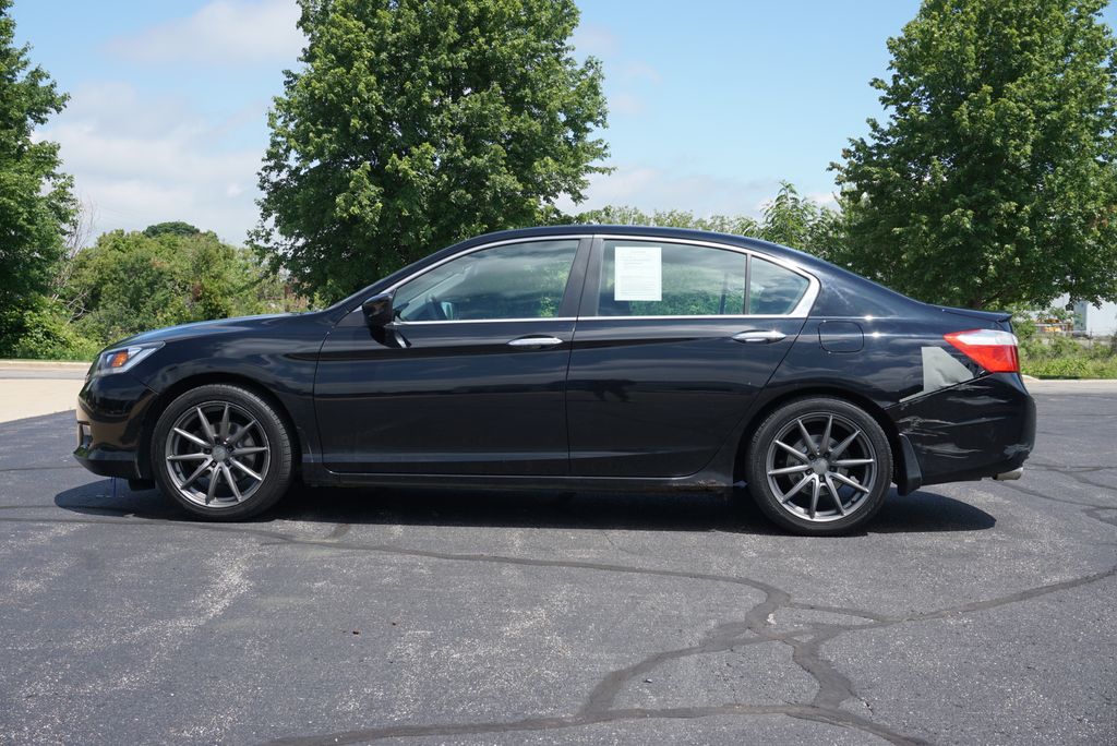 Used 2014 Honda Accord Sport with VIN 1HGCR2F57EA303586 for sale in Grandville, MI
