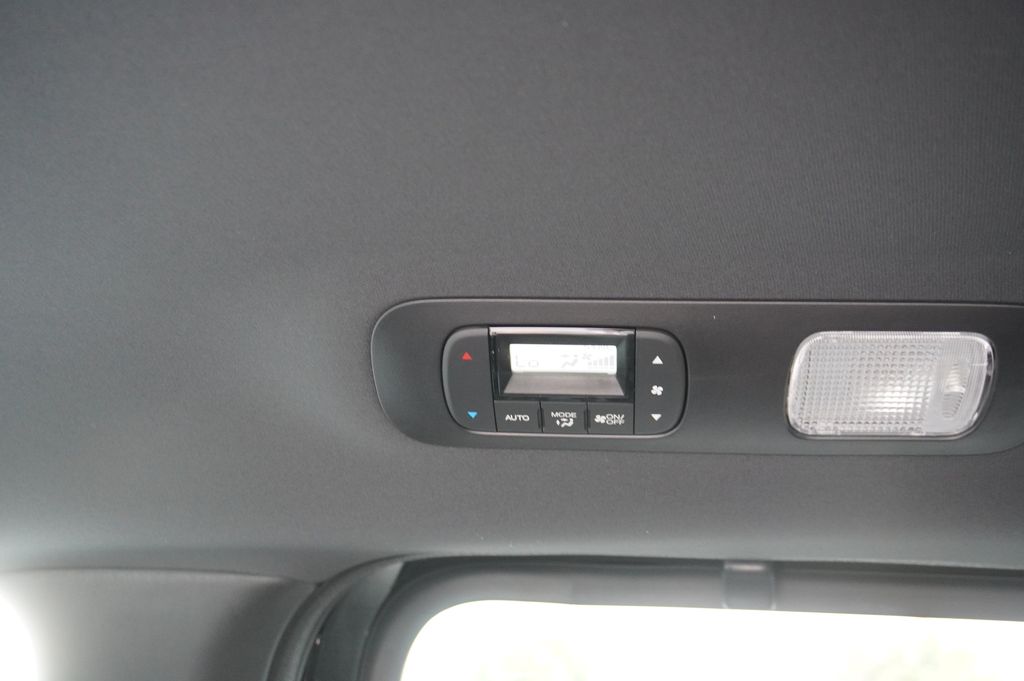 2026 Honda Odyssey Sport L - Photo 15