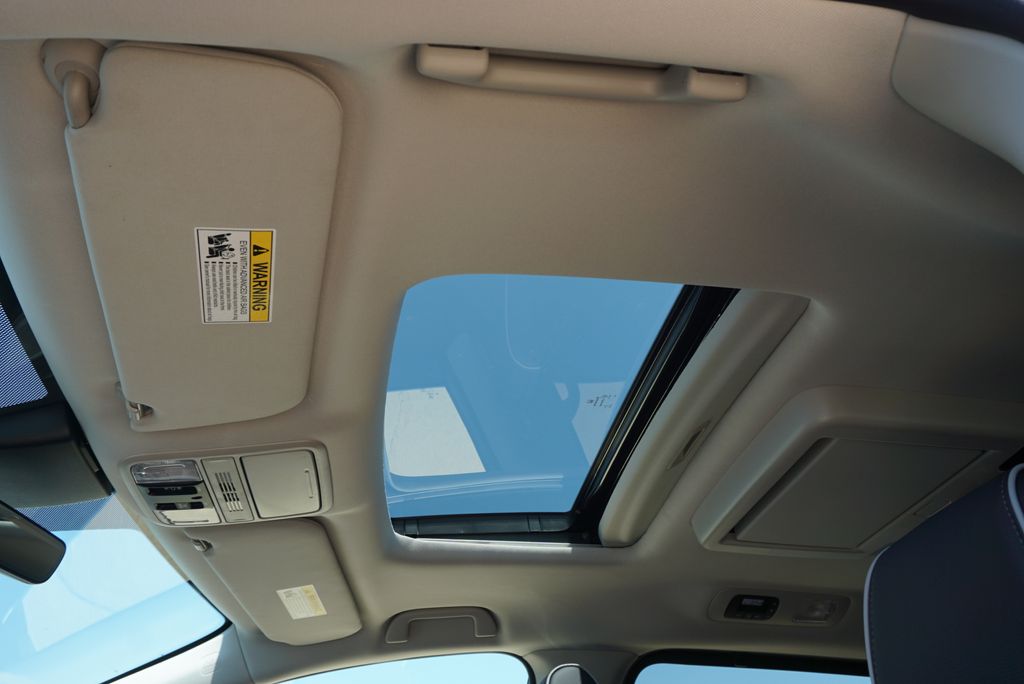 2026 Honda Odyssey Touring - Photo 19