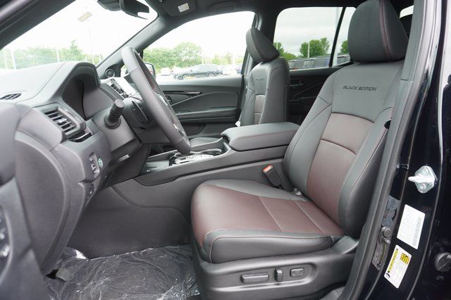 2026 Honda Ridgeline Black Edition - Photo 17