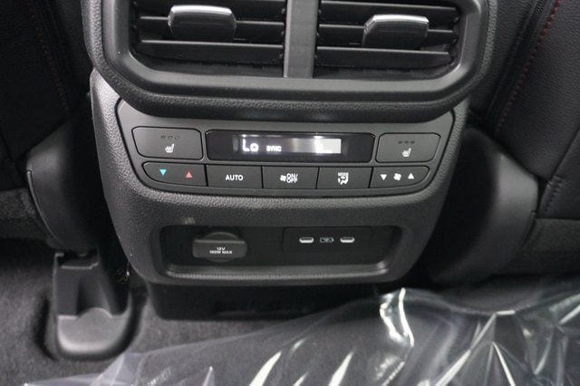 2026 Honda Ridgeline Black Edition - Photo 12