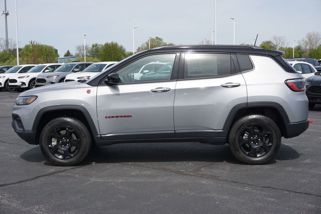 2023 Jeep Compass Trailhawk - Photo 3