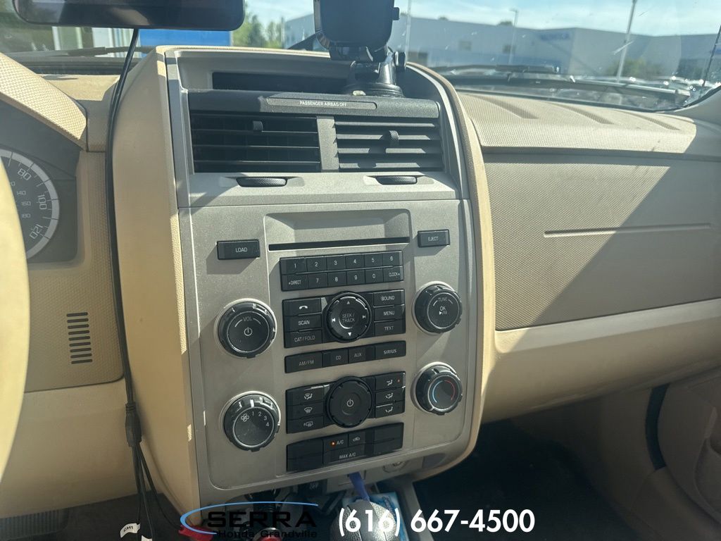 2012 Ford Escape XLT 4WD's photo
