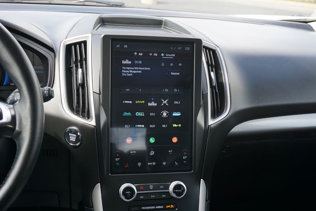 2024 Ford Edge SEL - Photo 16