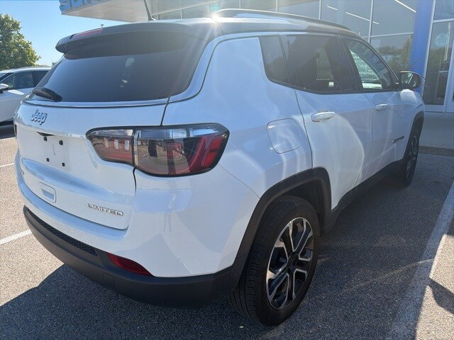 2022 Jeep Compass Limited photo 4