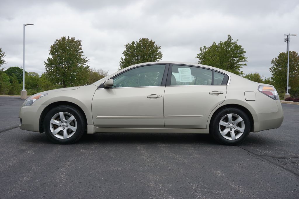 Used 2009 Nissan Altima S with VIN 1N4AL21EX9N459852 for sale in Grandville, MI