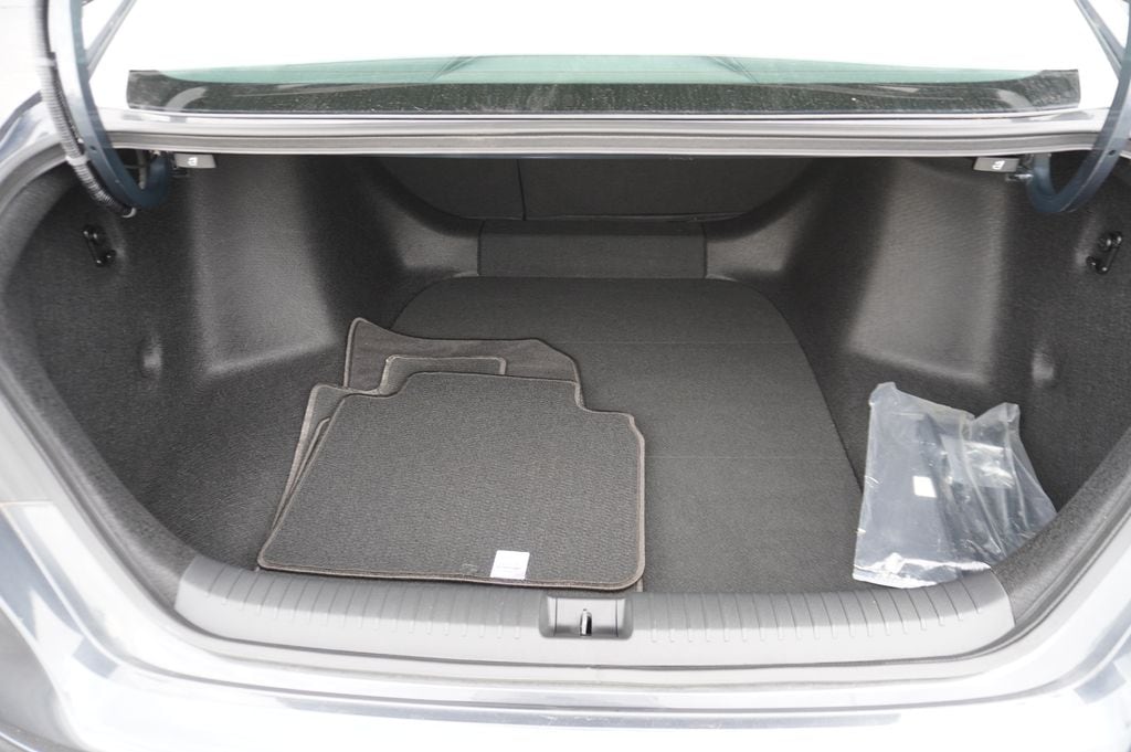 2024 Honda Accord EX - Photo 10