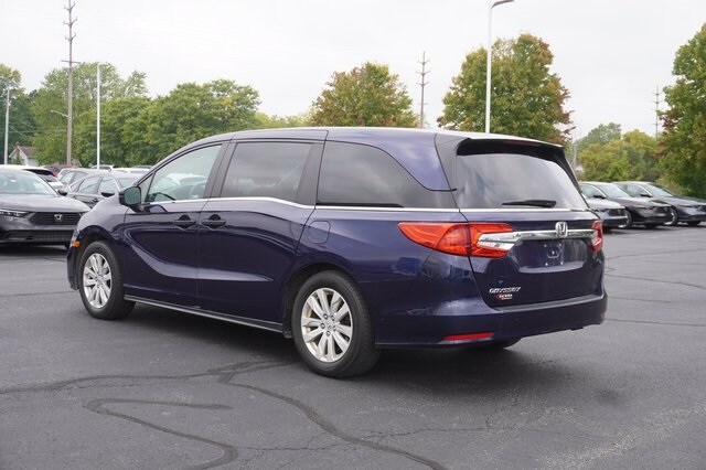 2019 Honda Odyssey LX photo 3