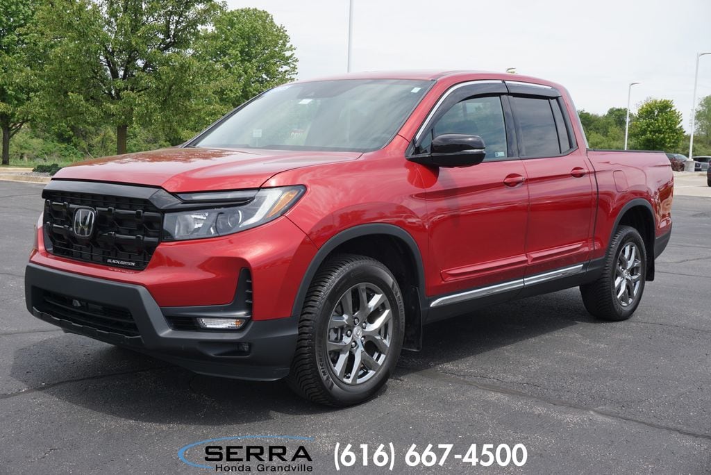 2025 Honda Ridgeline Black Edition's photo