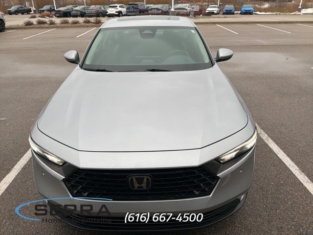 2023 Honda Accord Hybrid EX-L's photo