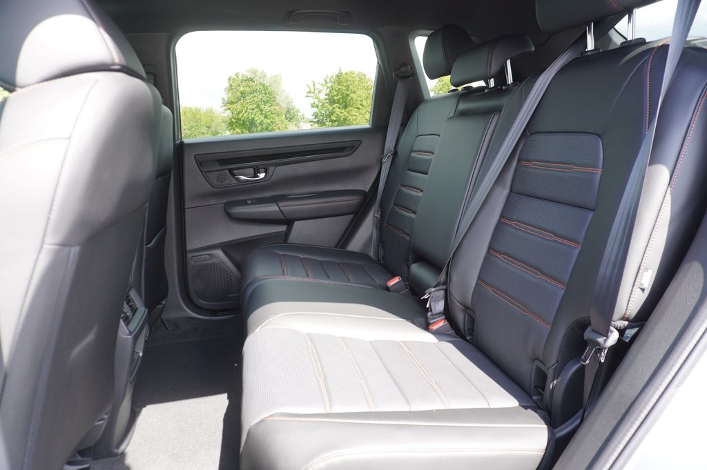 2026 Honda CR-V Sport-L - Photo 11