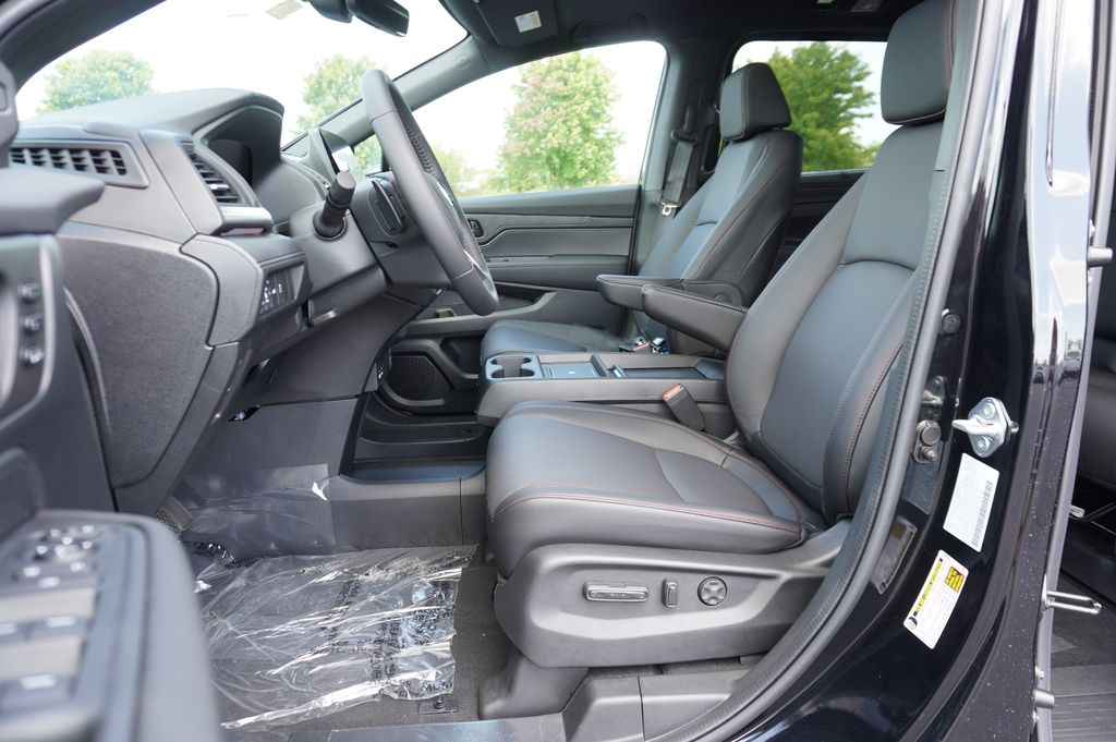 2026 Honda Odyssey Sport L - Photo 20