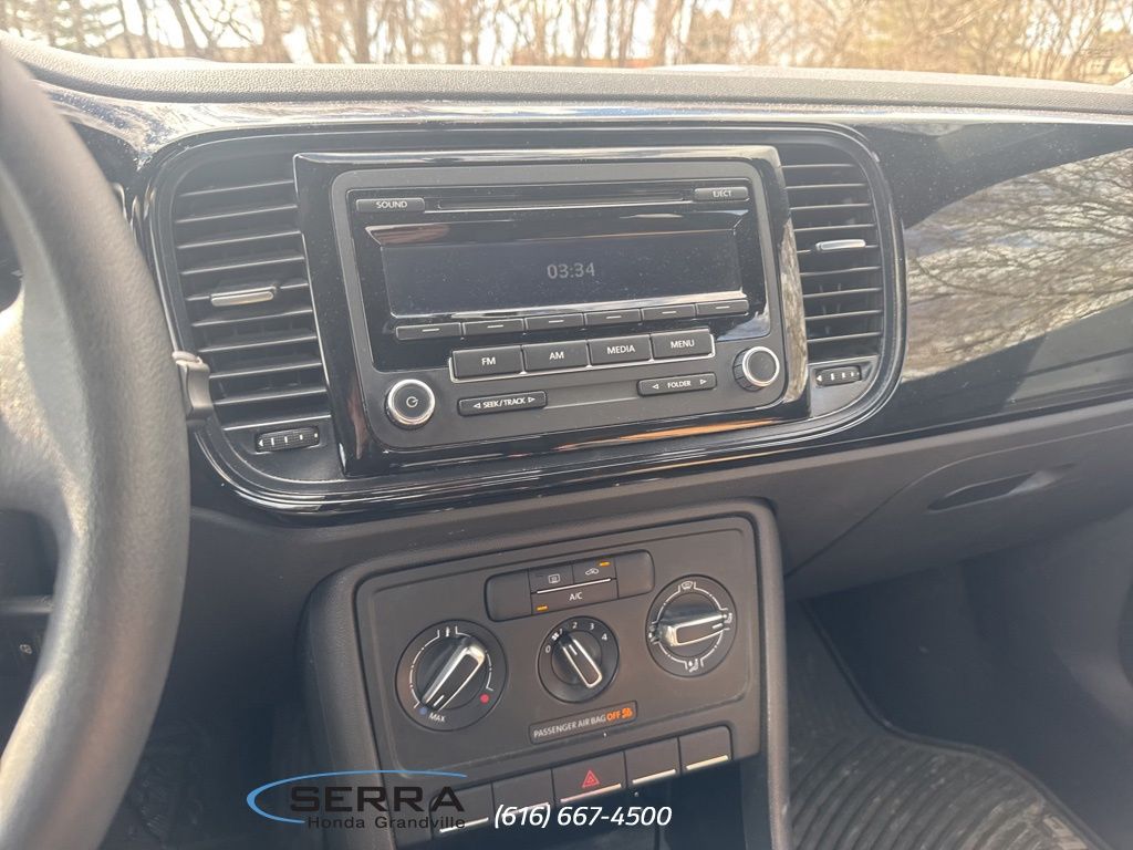 2013 Volkswagen Beetle 2.5