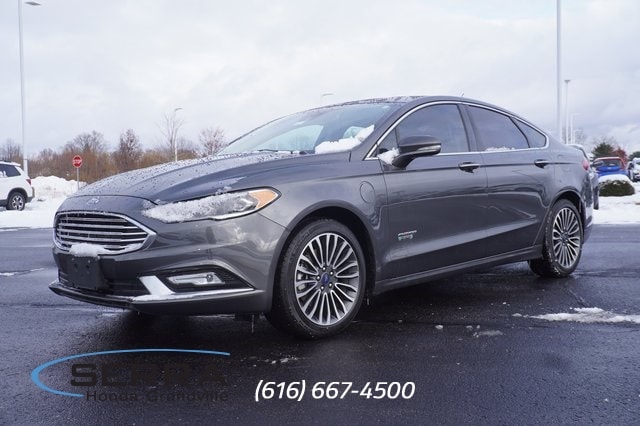 2017 Ford Fusion Energi Titanium's photo