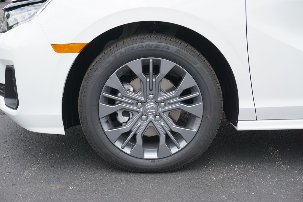 2026 Honda Odyssey Touring - Photo 9