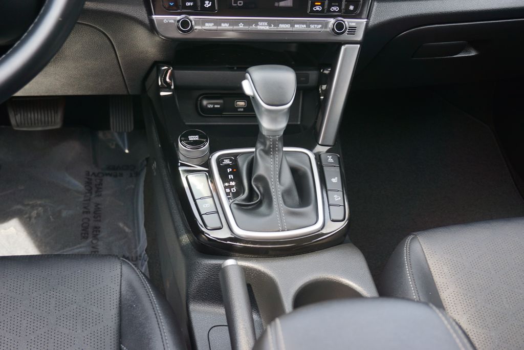2024 Kia Seltos EX - Photo 16