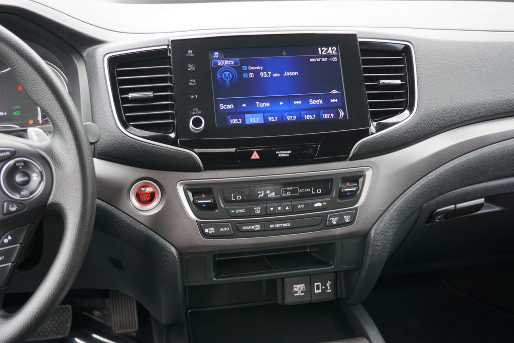2023 Honda Ridgeline Sport - Photo 14