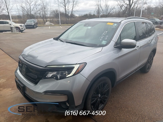 2022 Honda Pilot SE's photo