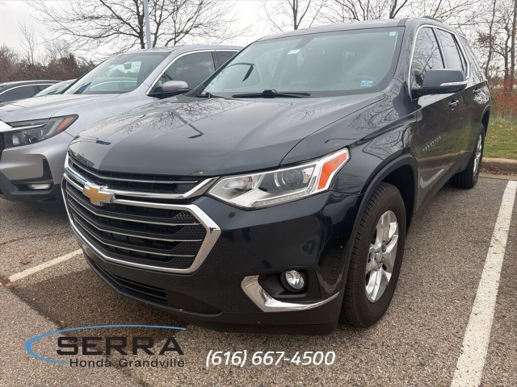 Used 2018 Chevrolet Traverse LT Cloth w/1LT SUV