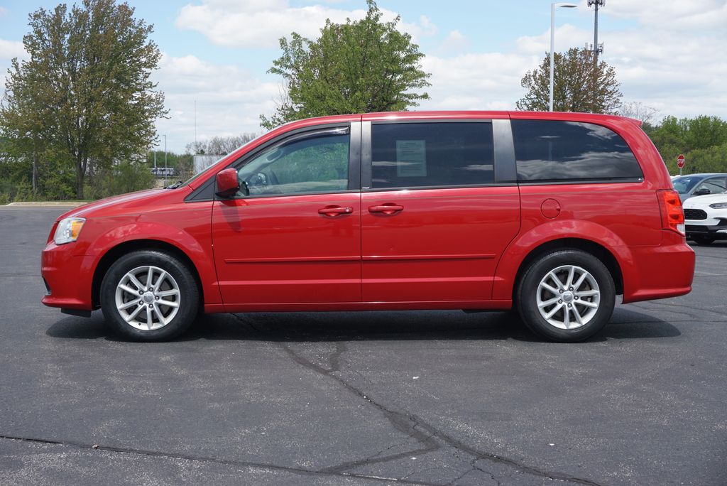 Used 2013 Dodge Grand Caravan SXT with VIN 2C4RDGCG1DR687532 for sale in Grandville, MI