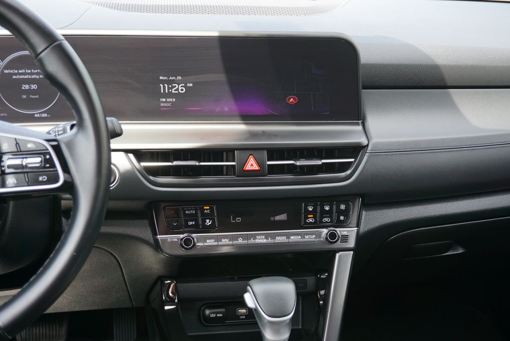 2024 Kia Seltos EX - Photo 15