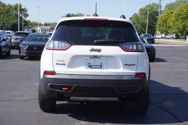 2022 Jeep Cherokee Trailhawk photo 4