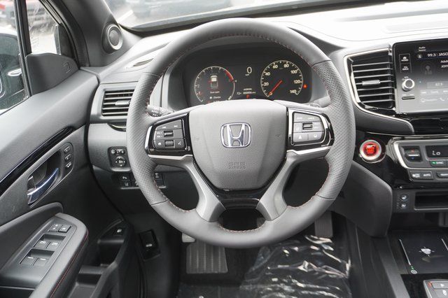 2026 Honda Ridgeline Black Edition - Photo 14