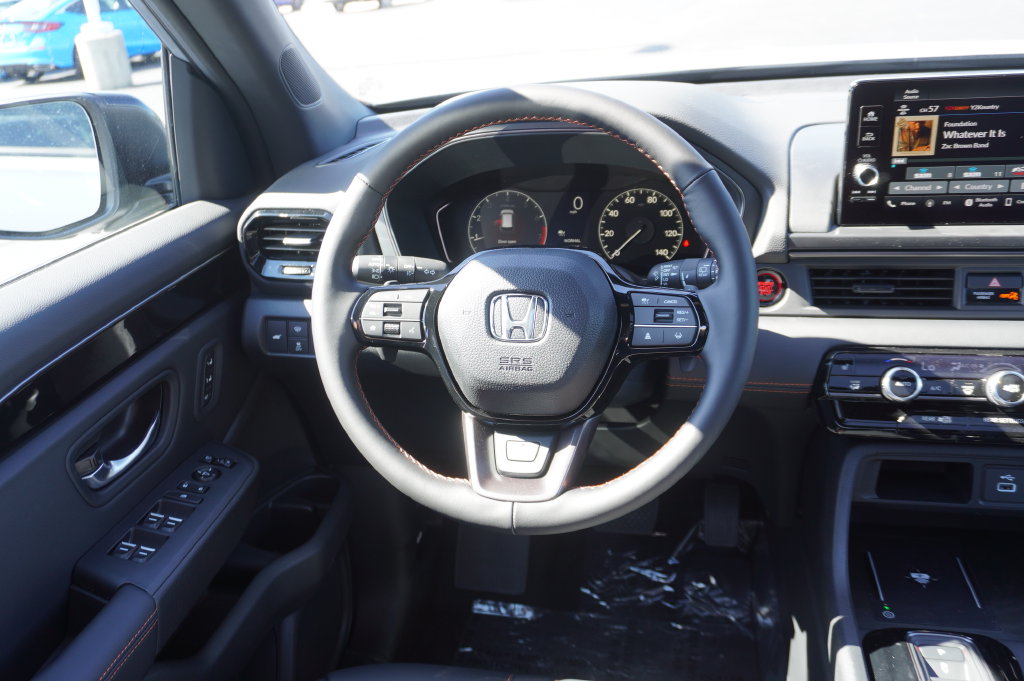 2025 Honda Pilot TrailSport - Photo 15
