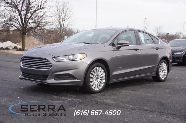 2014 Ford Fusion SE Hybrid's photo