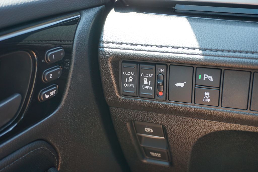 2026 Honda Odyssey Touring - Photo 32